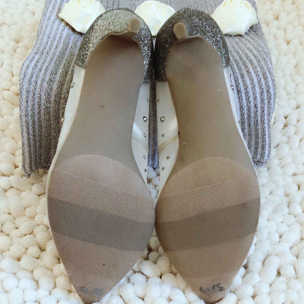 📌sold📌🔥20$⬇️ SALE!!new silver cocktail shoes - Picture 7 of 7
